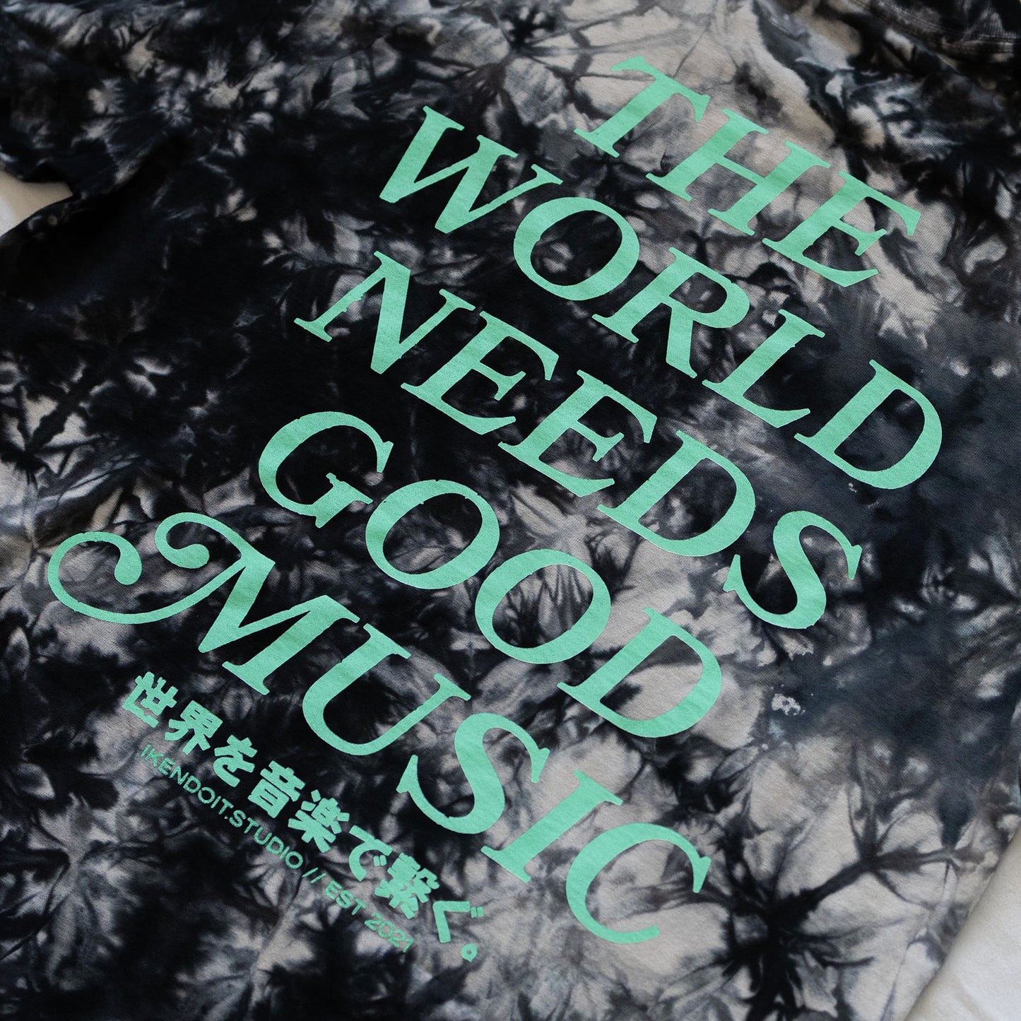 The World Needs Good Music Oversized Tee / Crystal Dye - IKendoit.Shop