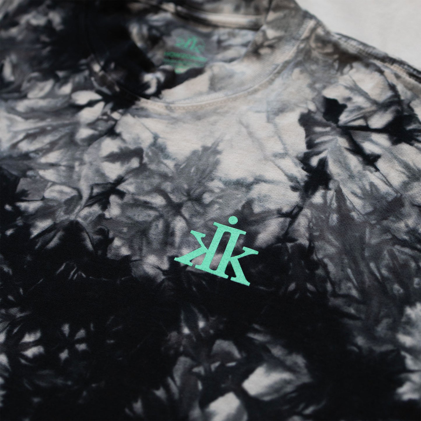 The World Needs Good Music Oversized Tee / Crystal Dye - IKendoit.Shop