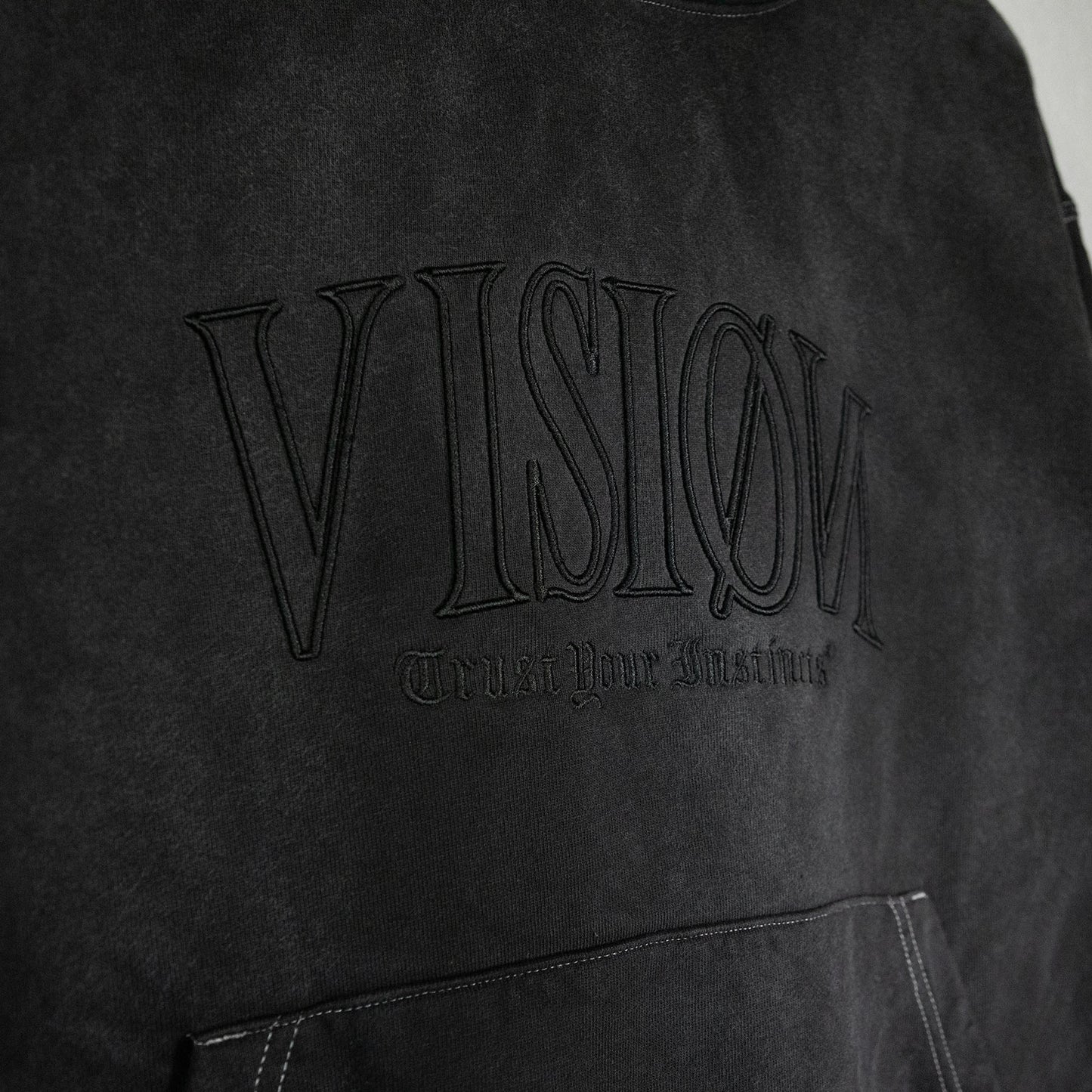 VISIØN Distressed Arc Hoodie / Anthracite - IKendoit.Shop