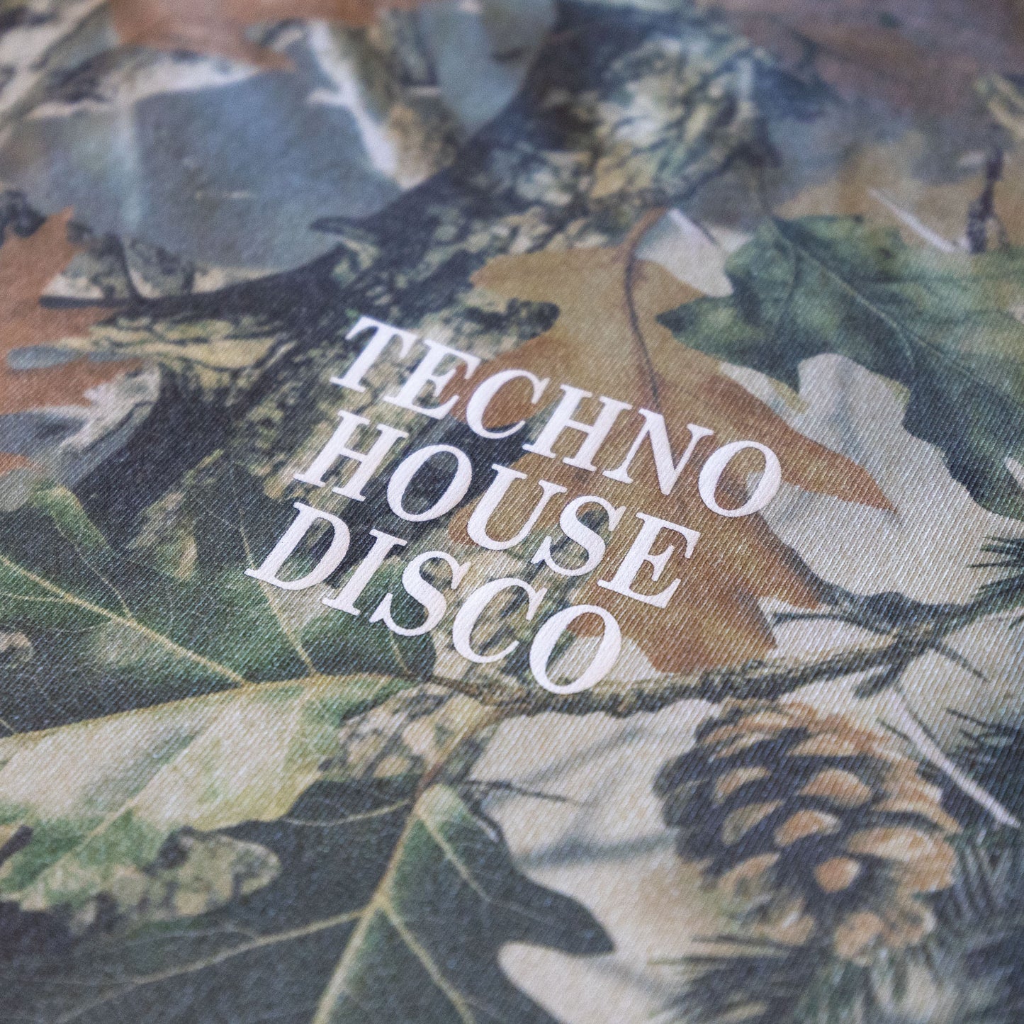 Worldwide Techno x House x Disco Tee / Wood Camo