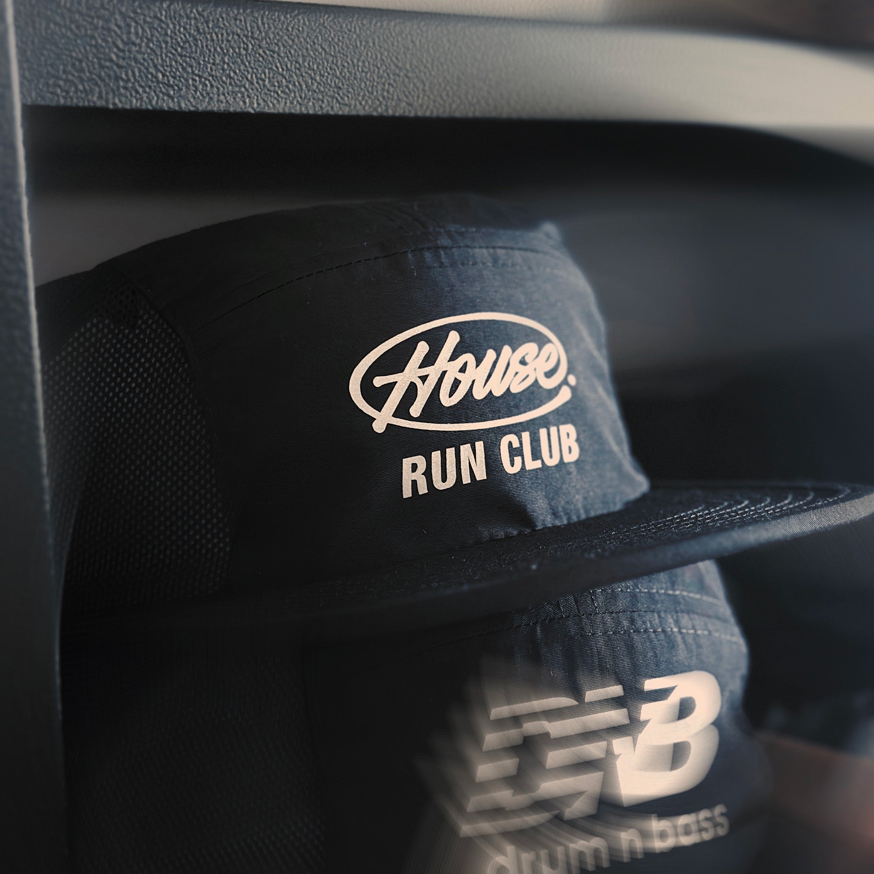 HRC (House Run Club) Run Cap Black –