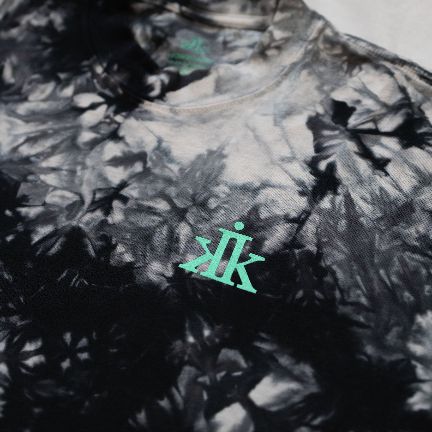 The World Needs Good Music Oversized Tee / Crystal Dye - IKendoit.Shop