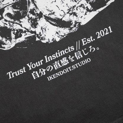 Illusions* Tee / Vintage Black